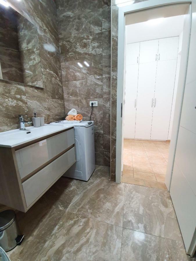 Lastovka Posesi Apartment Medulin Exterior foto